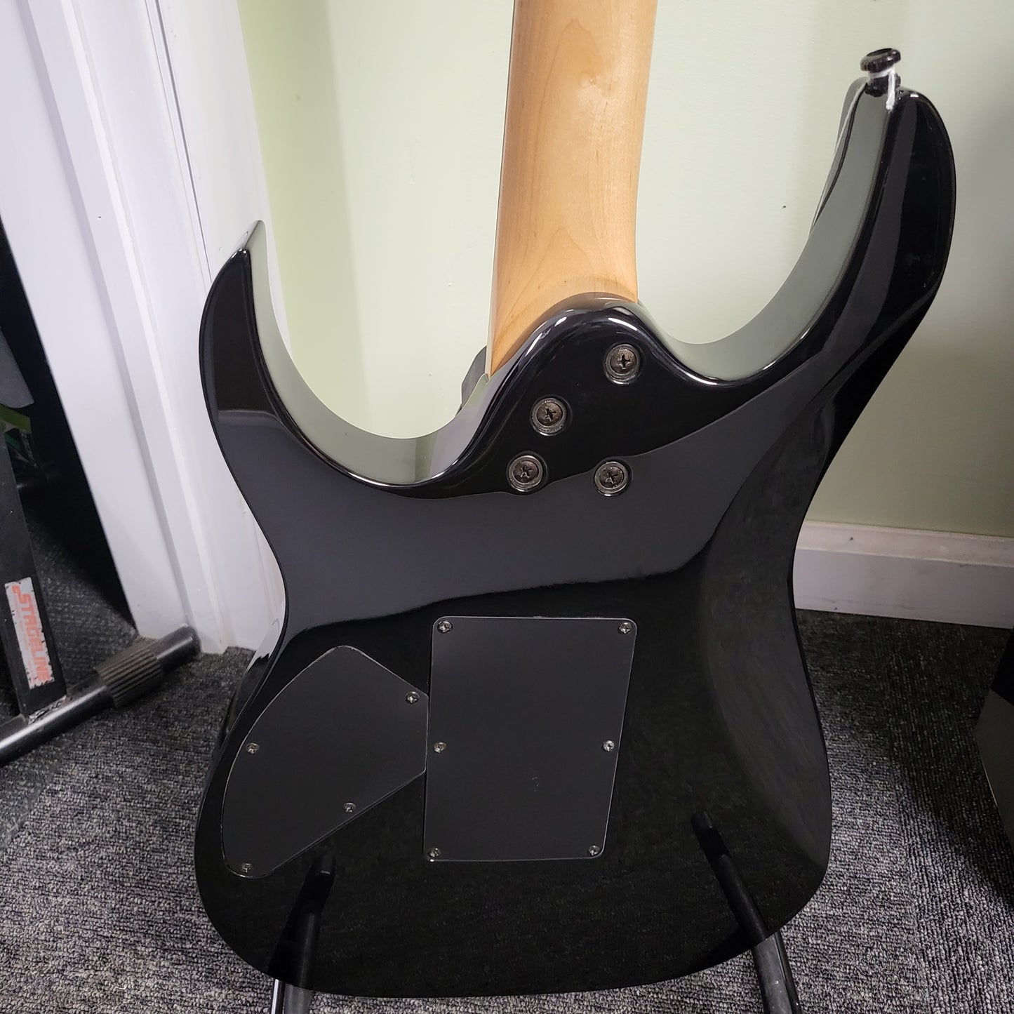 Ibanez RG220B Standard Electric Guitar