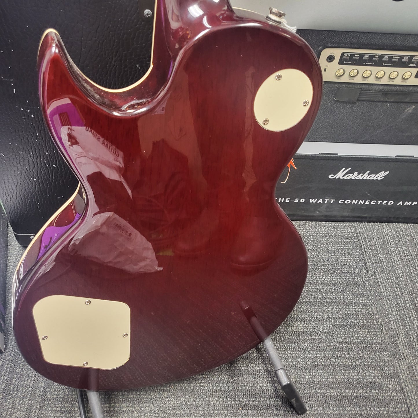 Cort CR250 ATA Electric Guitar Antique Amber