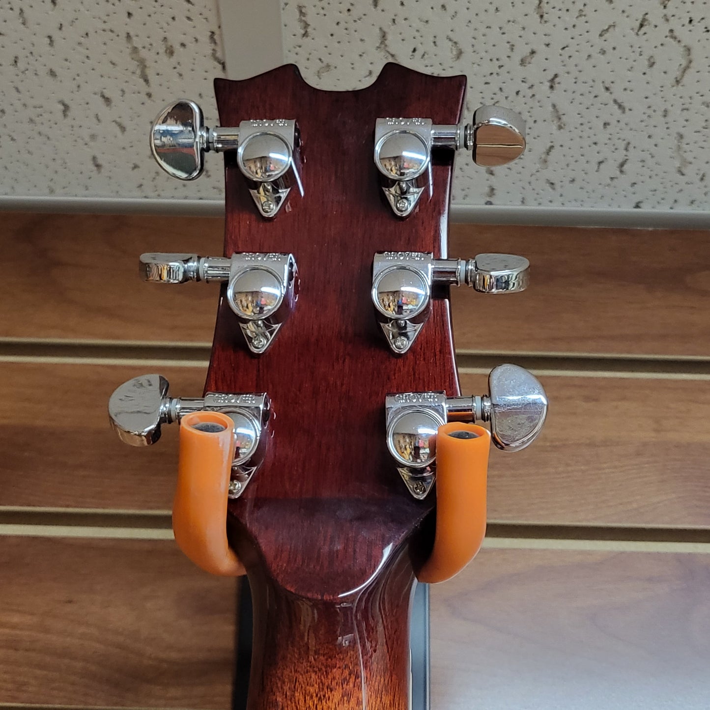 Dean Backwoods Banjitar 6 String Resonator Back Banjo Natural
