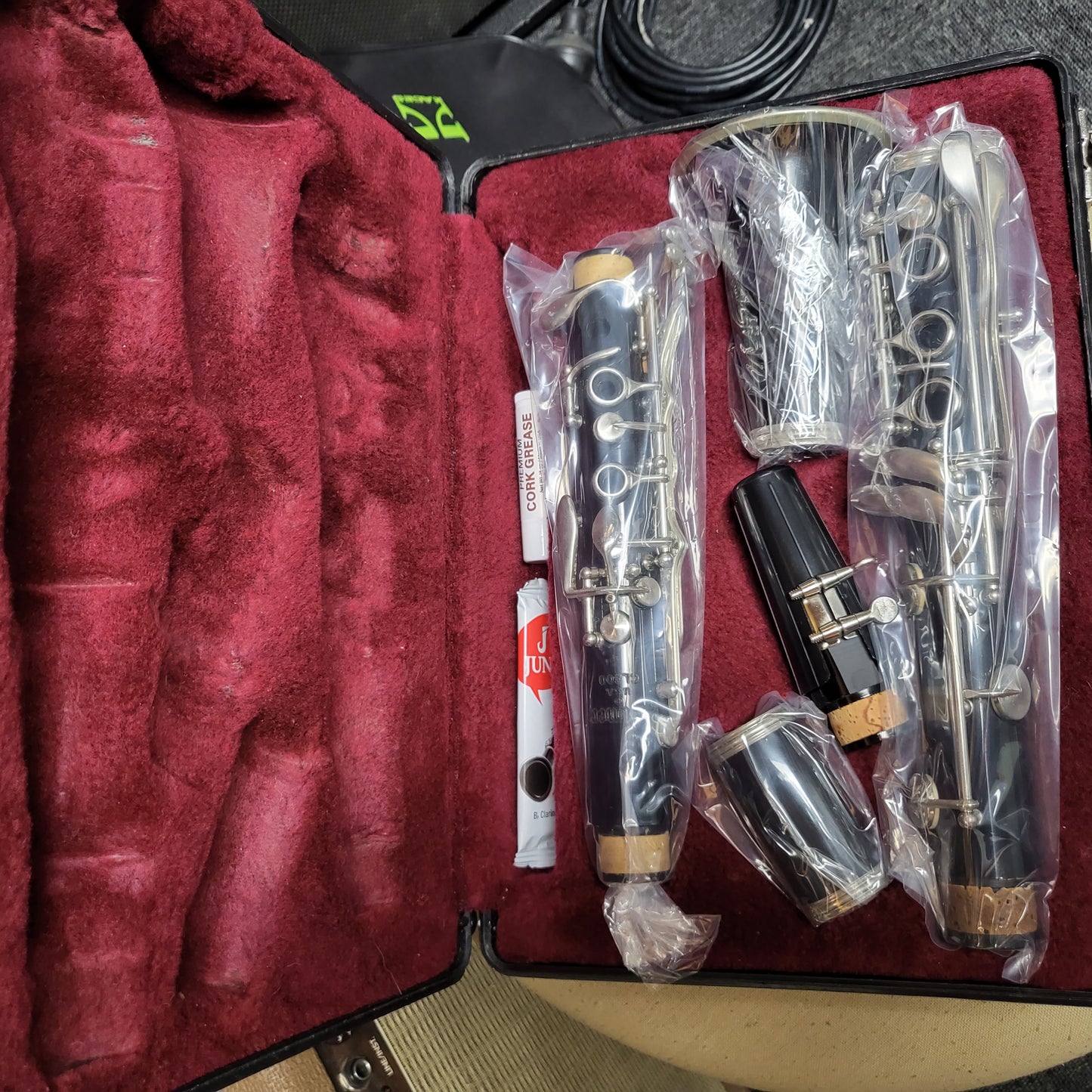 Selmer CL300 Clarinet Student Used 16078956