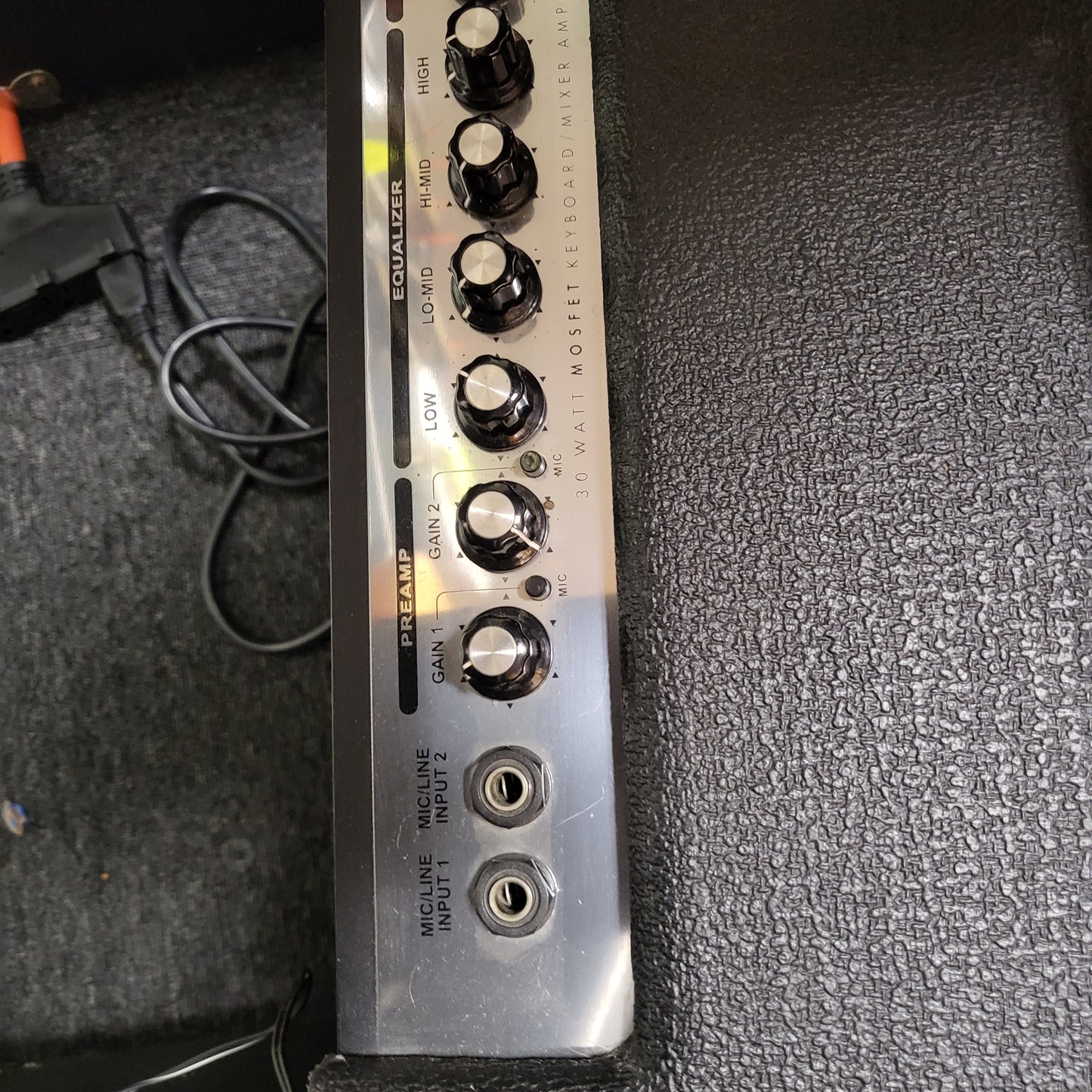 Kustom KMA30 Acoustic/Keyboard Amplifier-Used