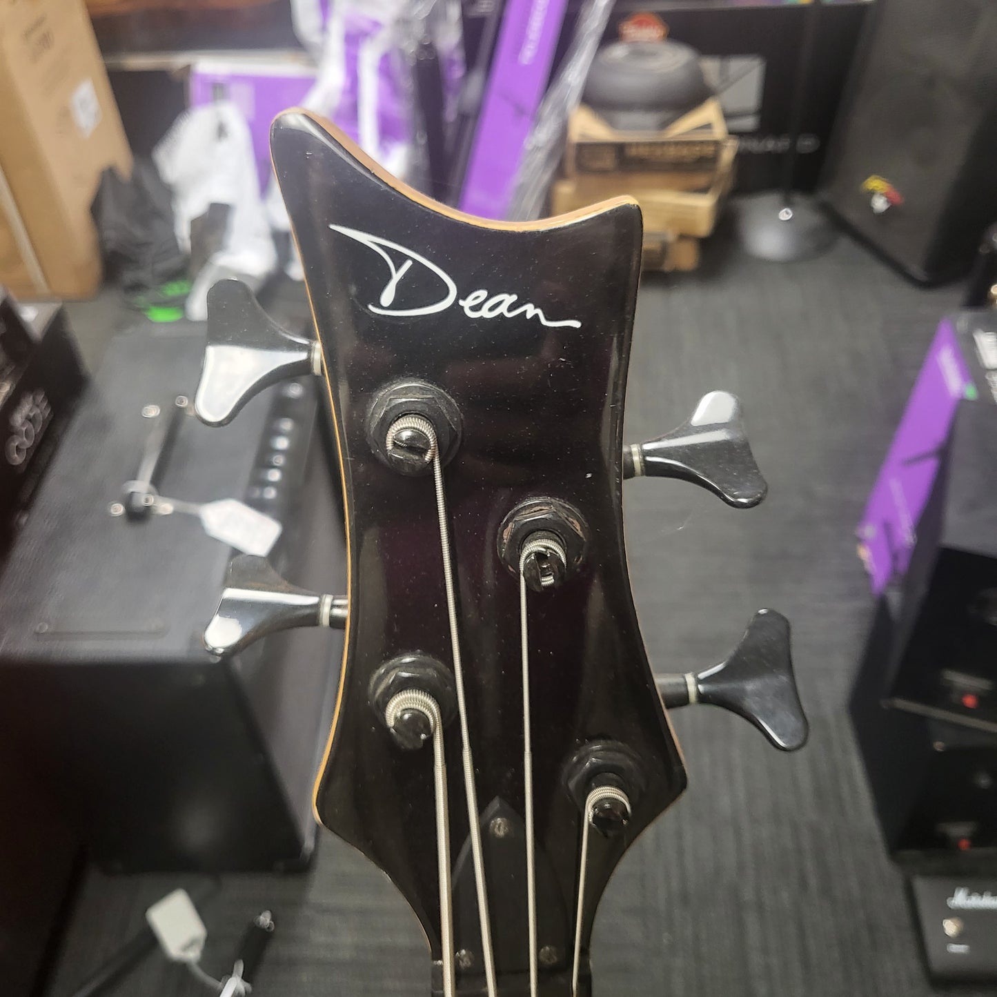 Dean Hillsboro 4-String Bass