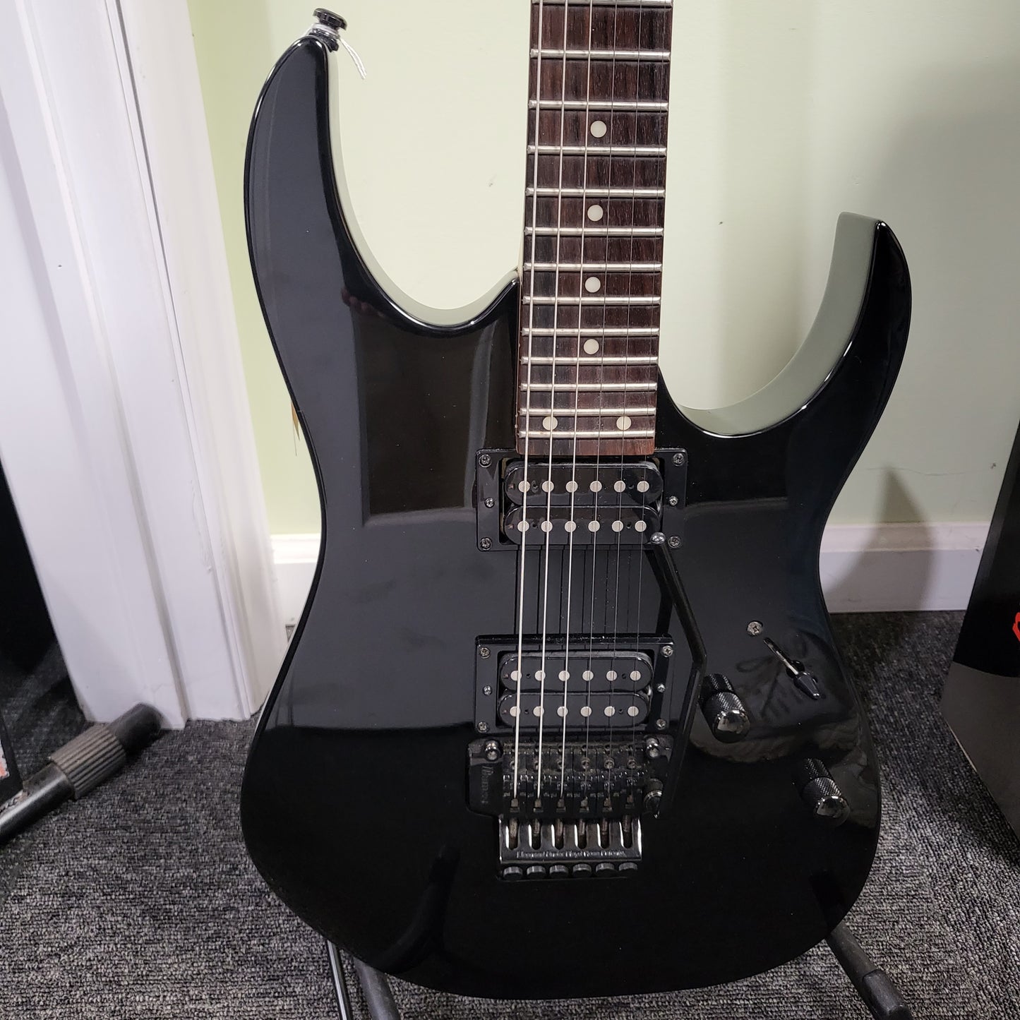 Ibanez RG220B Standard Electric Guitar