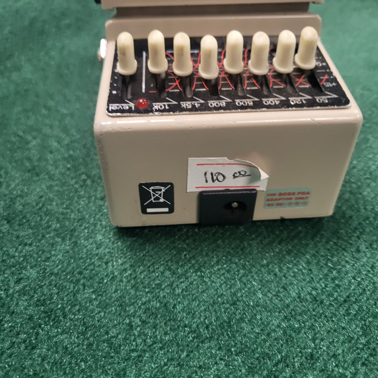 Boss GEB-7 7-band Bass EQ Pedal