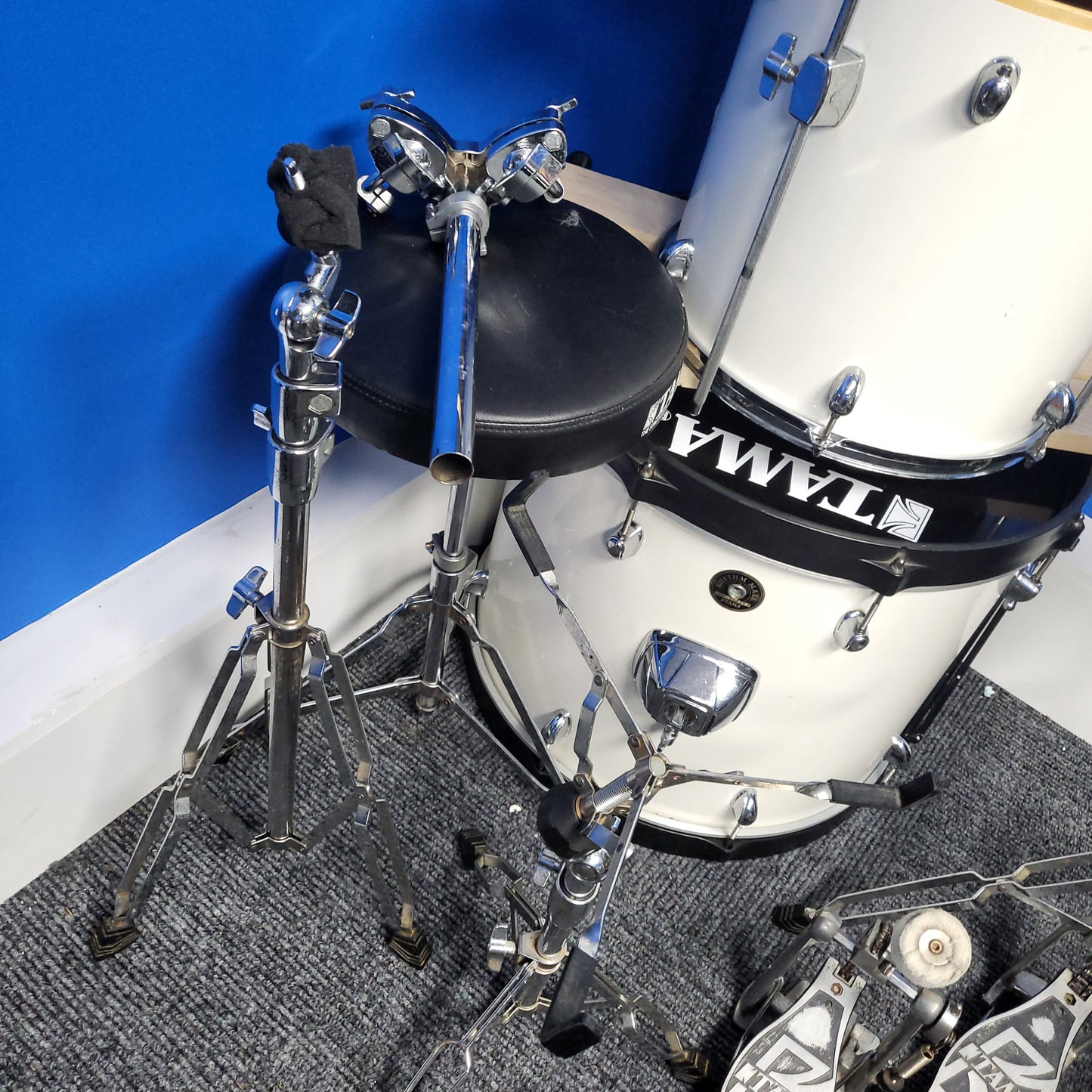 Tama 5 Piece Drum Kit White