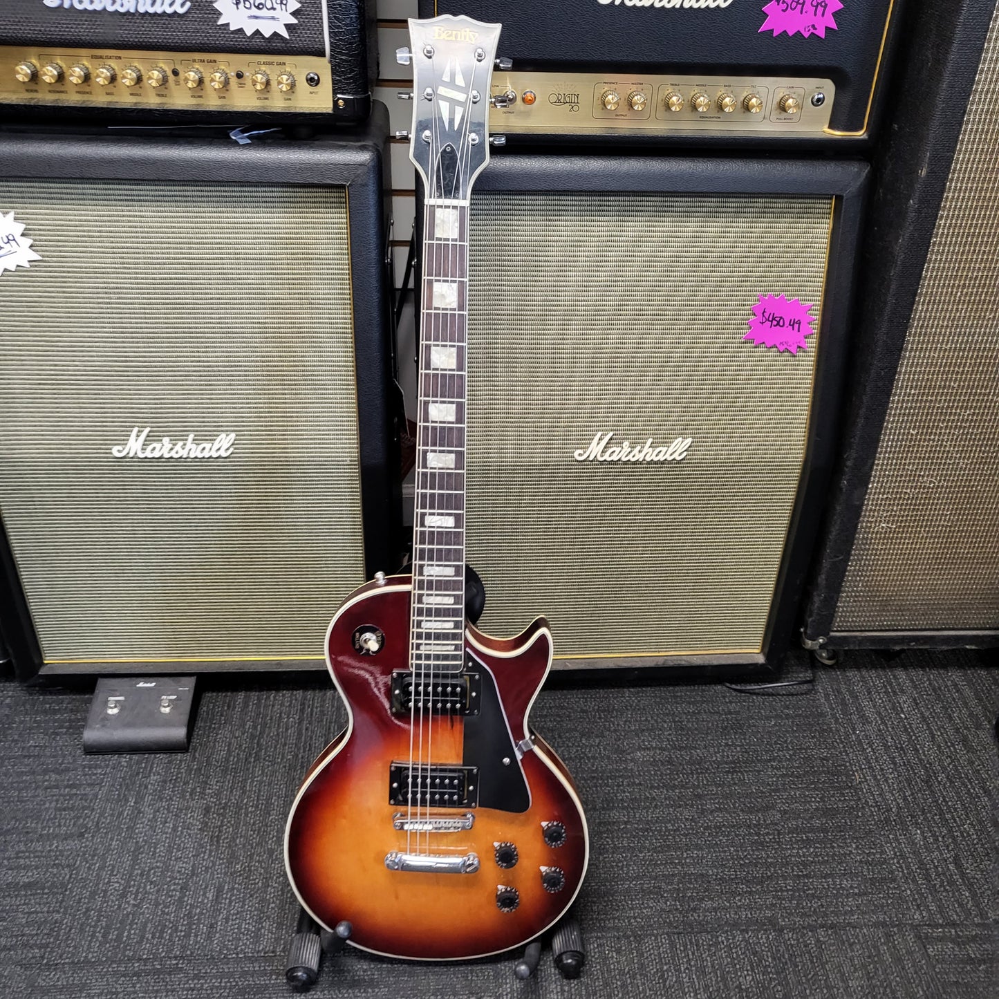 Bently Les Paul Style Electric Guitar - Used