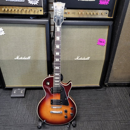 Bently Les Paul Style Electric Guitar - Used