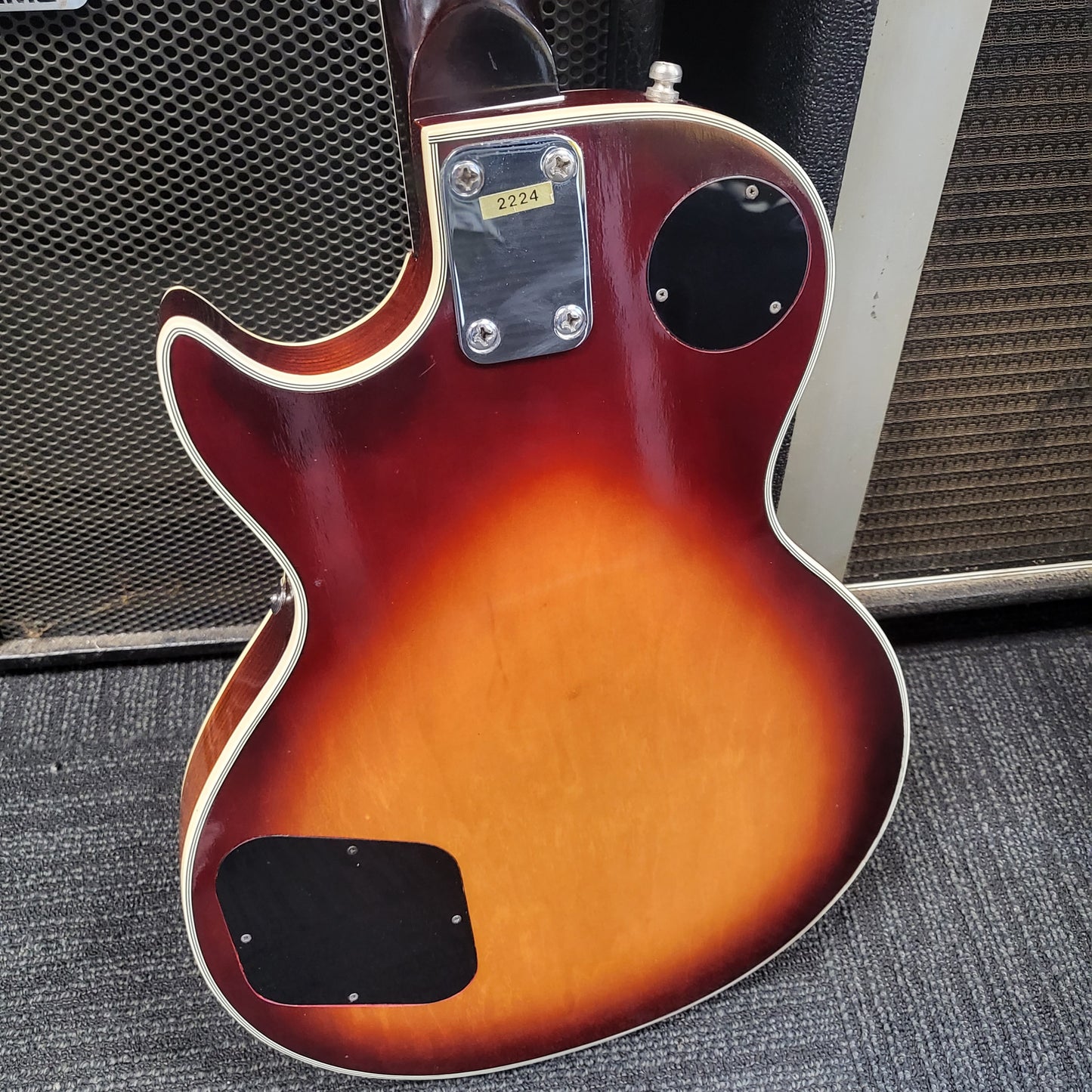 Bently Les Paul Style Electric Guitar - Used