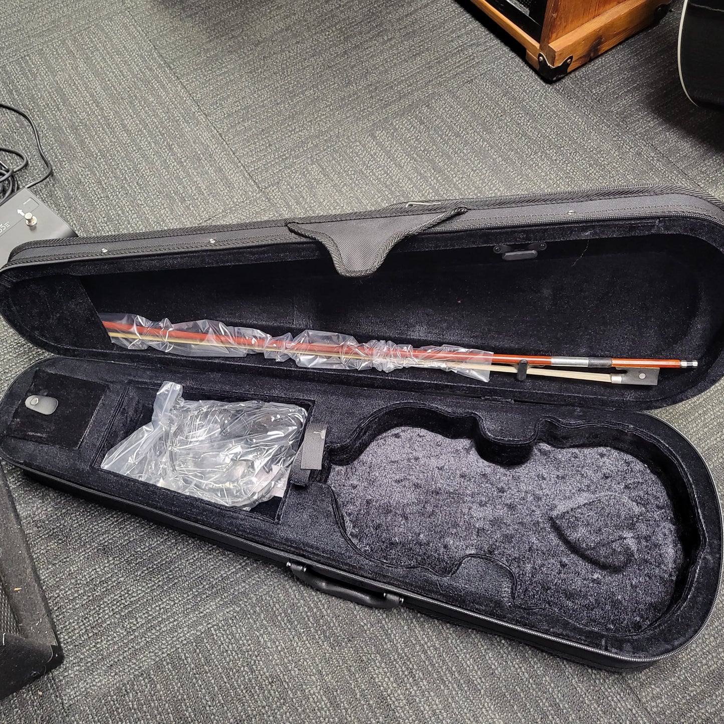 Stagg EVN X 4/4 Series Electric Violin Outfit w/ headphones VBR