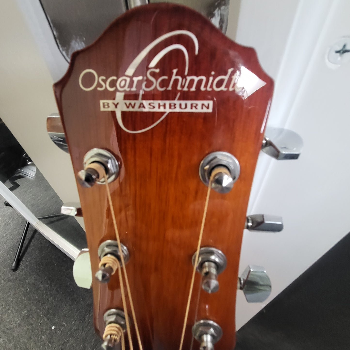 Oscar Schmidt by Washburn Acoustic Guitar OG22CEFYS