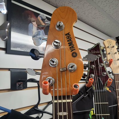 Yamaha BB615 5 string active bass guitar