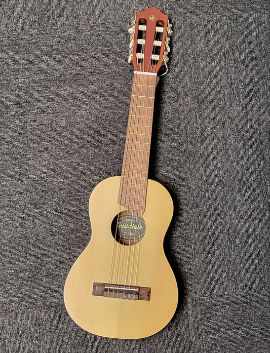 Yamaha Guitalele GL1 with Bag